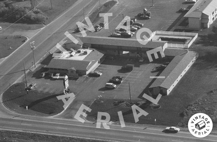 Swan Inn Motel & Restaurant - 1995